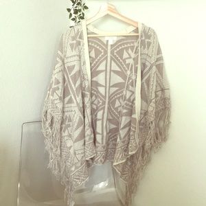 Sun and shadow fringe detailed kimono/poncho Sz S